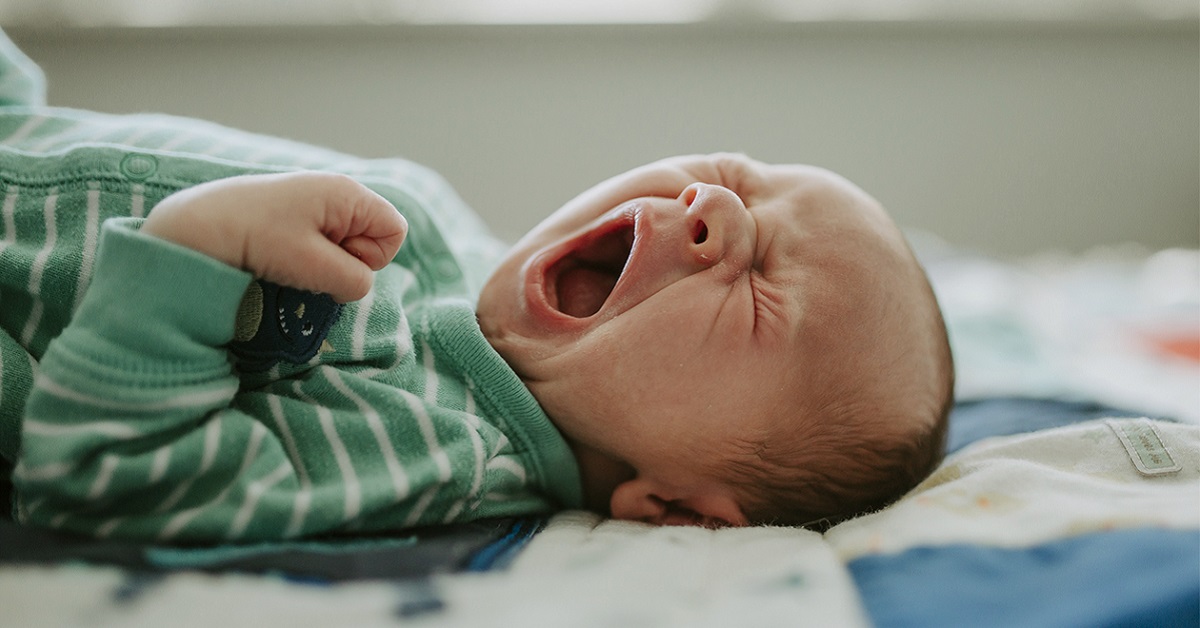 Bébé a 2 mois : Taille, poids et éveil d'un bébé de deux mois